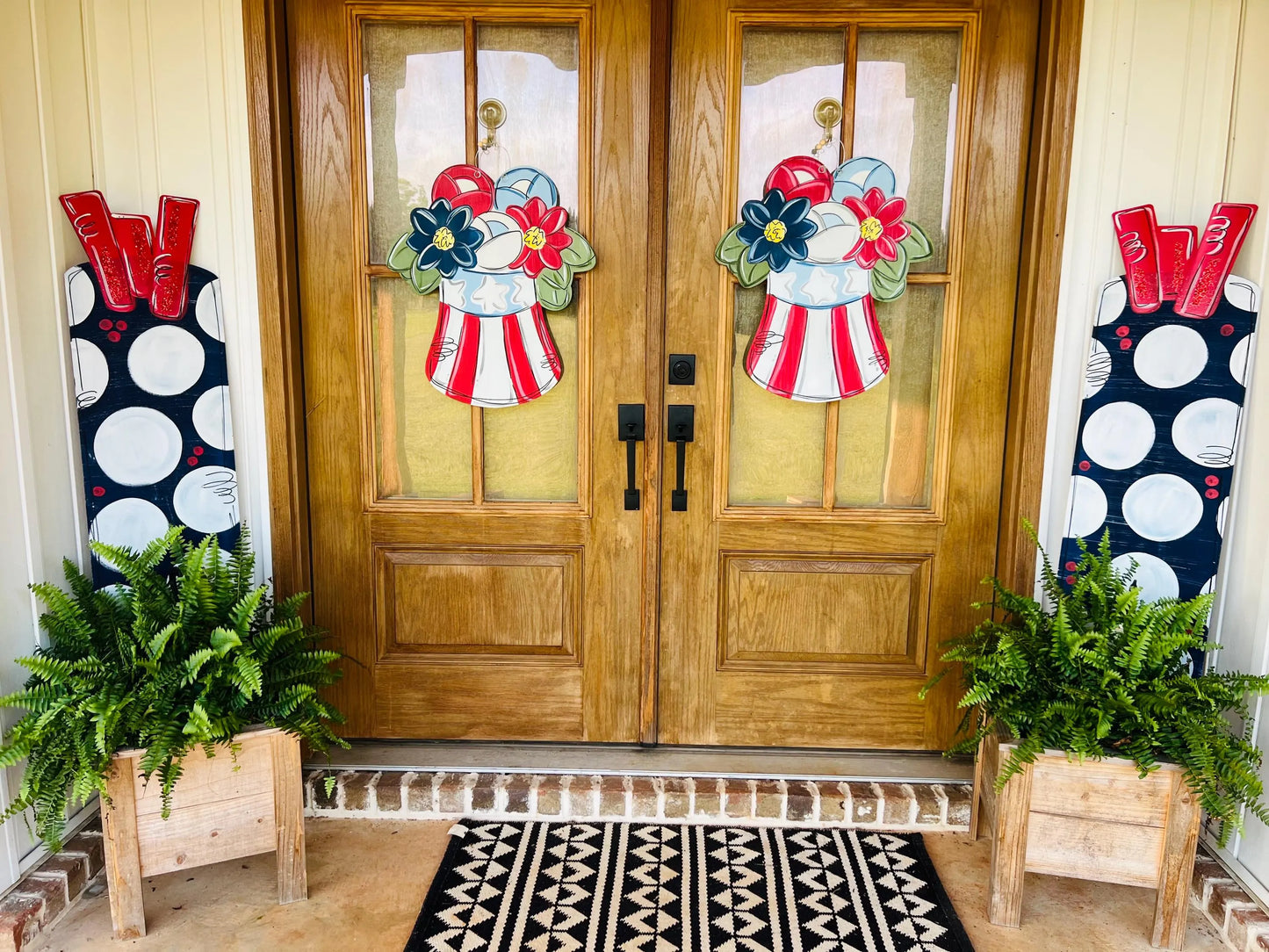 Patriotic Floral Top Hat Door Hanger